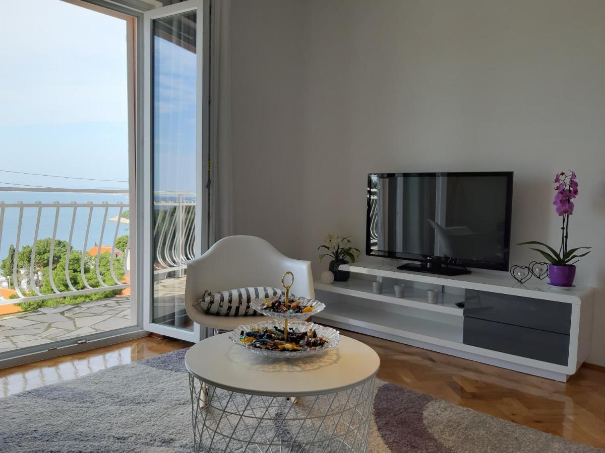 Apartmani Vesna Milisa Primošten Exteriör bild