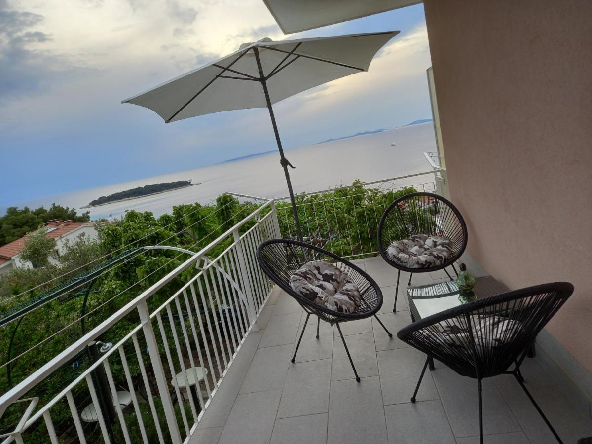 Apartmani Vesna Milisa Primošten Exteriör bild